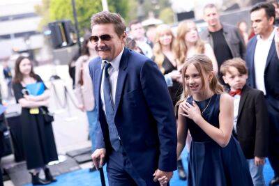 Jeremy Renner walks first red carpet with daughter's support after nearly dying in snowplow accident - www.foxnews.com