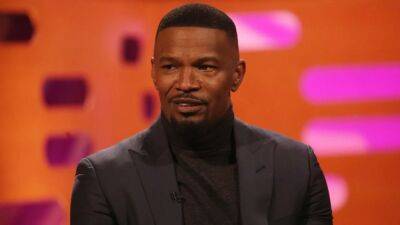Jamie Foxx’s Daughter Says He ‘Experienced a Medical Complication’ - www.etonline.com