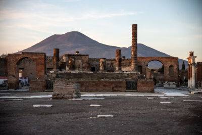 BBC Greenlights Landmark Pompeii Documentary Series From ‘Secrets Of The Saqqara Tomb’ Producer Lion TV - deadline.com - Egypt