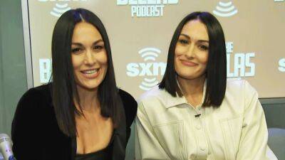 Nikki and Brie Bella Reveal They Swapped Identities on a Date - www.etonline.com - county San Diego