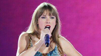 Inside Taylor Swift's Epic Return to the Stage Since Joe Alwyn Split News - www.etonline.com - Florida - county Hillsborough