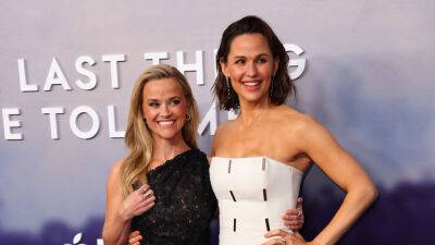 Reese Witherspoon Says Jennifer Garner Fought for Her Role in 'The Last Thing He Told Me' Series - www.justjared.com - Los Angeles