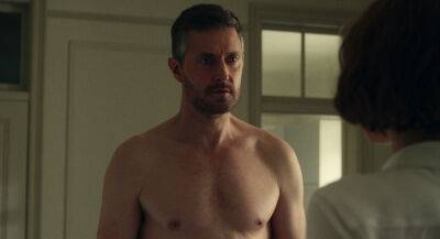 Richard Armitage Talks 'Obsession' Full Frontal Scene, Reveals If That Was Him or a Prosthetic - www.justjared.com - France