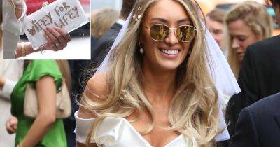 Made In Chelsea's Sophie Habboo is the accessories queen with 'wifey' bag and sunnies - www.ok.co.uk - London - Chelsea