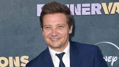 Jeremy Renner Goes Back To The Hospital To Visit Medical Staff Who “Saved My Life” - deadline.com - state Nevada - county Reno