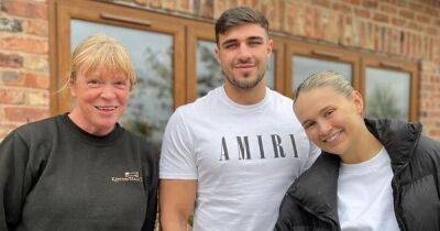 Farm bosses buzzing after Molly-Mae and Tommy Fury drop by with baby Bambi - www.manchestereveningnews.co.uk - Manchester - Hague - county Cheshire
