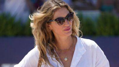Gisele Bündchen’s Summer Outfit Is the Epitome of Rich Mom Energy - www.glamour.com - Britain - Miami