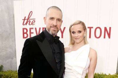 Reese Witherspoon has 'no regrets' over Jim Toth divorce despite 'difficult announcement' - www.msn.com