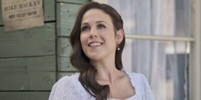 Erin Krakow Talks 'When Calls The Heart', Revealing If She's Getting Tired of Elizabeth & What 'Team' She Was Really Rooting For - www.justjared.com - county Lucas