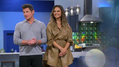 Petition To Remove Nick And Vanessa Lachey As ‘Love Is Blind’ Hosts Collects Over 21,000 Signatures - etcanada.com