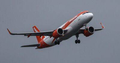 EasyJet plane surrounded by police after pilot makes emergency landing - www.manchestereveningnews.co.uk - Manchester - Germany - Turkey