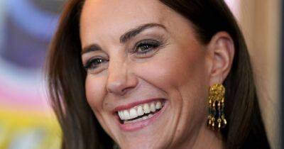Kate Middleton in rare faux pas as she suffers food mishap at Indian restaurant - www.ok.co.uk - India - Birmingham