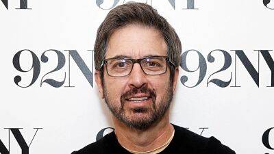 Ray Romano Reveals He Saw a Cardiologist Over Stress of Directing 'Somewhere in Queens' (Exclusive) - www.etonline.com - New York - county Queens