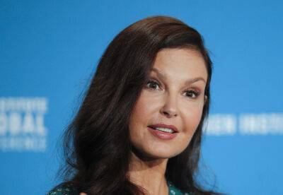 Ashley Judd Celebrates First Birthday Without Mom Naomi: ‘I Think Of Her Constantly’ - etcanada.com