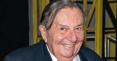 Dame Enda Everage star Barry Humphries not in ‘unresponsive’ state, says hospital - www.ok.co.uk - Australia - Britain - London - county Barry