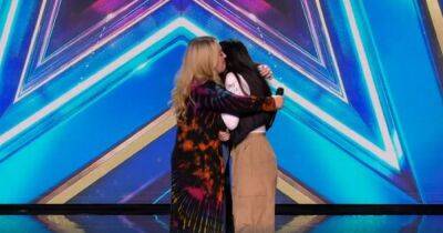 Britain's Got Talent fans say they've seen 'proof' after mum sacrifices audition and hands it to teenage daughter - www.manchestereveningnews.co.uk - Britain - Manchester - Houston