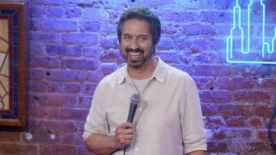 Ray Romano Underwent Surgery After Doctors Found 90 Percent Blockage In Major Artery - deadline.com - county Queens - county Major