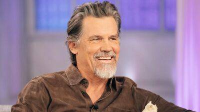 Josh Brolin shares nude photo while 'prepping for a scene' of 'Outer Range' season two - www.foxnews.com - state New Mexico - city Santa Fe