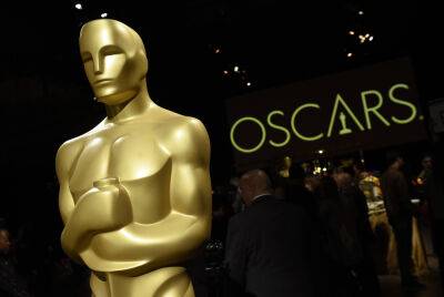 The Academy Announces 2024 Oscars Date As Well As Submission Deadline - etcanada.com - county Hand