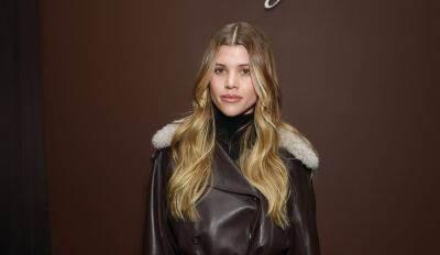 Sofia Richie Shows Off Wedding Ring As She Enjoys Post-Wedding Crepes In France - etcanada.com - Britain - France
