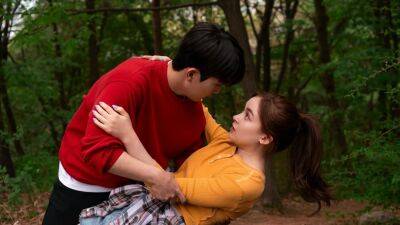 'XO, Kitty' Trailer: Kitty Is at the Center of a Love Triangle in 'To All the Boys' Spinoff - www.etonline.com - South Korea - city Seoul