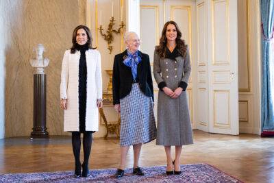 Kate Middleton Subtle ‘Princess Shuffle’ During Photo Op Goes Viral - etcanada.com - city Copenhagen
