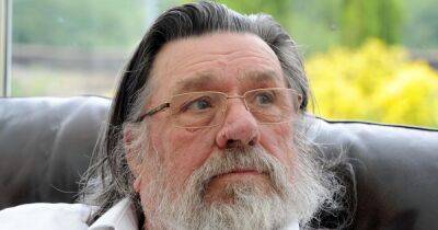 Ricky Tomlinson pays tribute after Royle Family co-star Peter Martin dies ages 82 - www.manchestereveningnews.co.uk - Manchester - county Reynolds - county Marathon - county Carroll