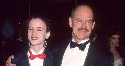Yellowjackets star Juliette Lewis' father was a major Hollywood star – details - www.msn.com - USA - county Garden
