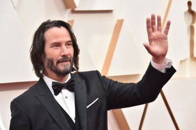 Keanu Reeves melts hearts in clip with 9-year-old fan: ‘Oh my gosh, Noah, thank you!’ - www.foxnews.com - Britain - Los Angeles - Canada - county Reeves