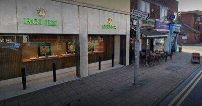 Burglars tunnel into Rolex store via cafe next door - but hit locked door - www.manchestereveningnews.co.uk - Manchester