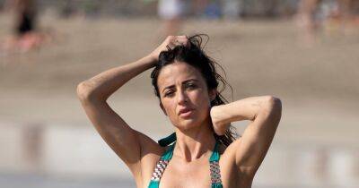 Chantelle Houghton strips off to green bikini to display impressive 4st weight loss - www.ok.co.uk - Spain
