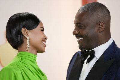 Idris Elba Shares A Romantic Anniversary Dinner With Wife Sabrina - etcanada.com
