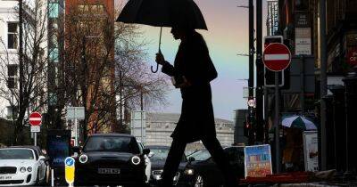 Greater Manchester bank holiday weather forecast with rain showers on the way - www.manchestereveningnews.co.uk - Manchester