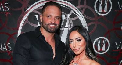 Angelina Pivarnick Gets Engaged to Boyfriend Vinny Tortorella During Latest 'Jersey Shore: Family Vacation' Episode - www.justjared.com - Jersey - county Angelina - Beyond