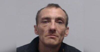 Police issue urgent appeal to track down wanted man in Tameside - www.manchestereveningnews.co.uk - Manchester - Dubai