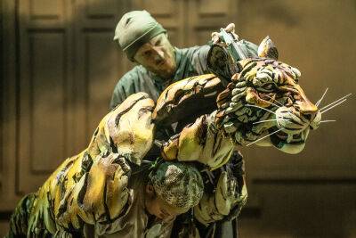 ‘Life of Pi’ Broadway Review: A Divine Life - www.metroweekly.com - London - New York - USA - city Sheffield