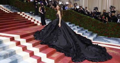What Is the Met Gala? Your Burning Questions About Fashion’s Biggest Night Answered - www.usmagazine.com - Germany