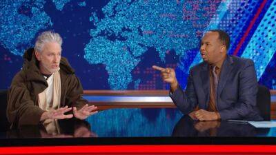 Jon Stewart Plays Obi-Wan Kenobi for Roy Wood Jr. to Help ‘The Daily Show’ Cover Trump Arraignment (Video) - thewrap.com - New York - New York
