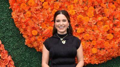 Sophia Bush Opened up About a Super Creepy Fan Interaction at a Bar - www.glamour.com - Beyond