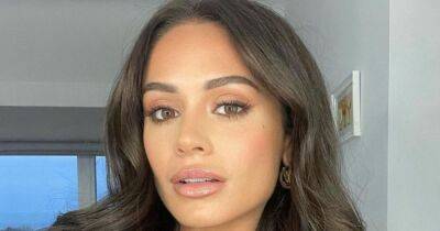 Love Island’s Olivia Hawkins has her lip filler dissolved as she debuts natural look - www.ok.co.uk - South Africa - Hague