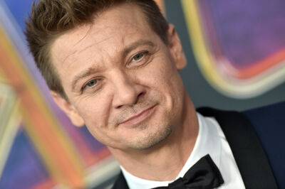 Jeremy Renner Shares What He’d Written In What He Thought Might Be His Heartbreaking Final Note To His Family Following Snow Plow Accident - etcanada.com
