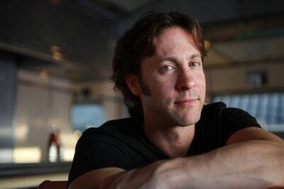 Netflix’s ‘The Creative Brain’ Host David Eagleman Launches Shingle With U.S. Producers Matt Tauber & Adam Fratto - deadline.com