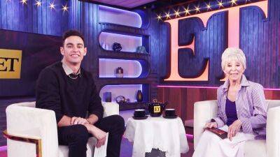 Watch Rita Moreno and Grandson Justin Adorably Interview One Another (Exclusive) - www.etonline.com - New York - Puerto Rico