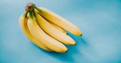Clever banana storage trick can stop fruit from going brown for 15 days - www.dailyrecord.co.uk - Beyond