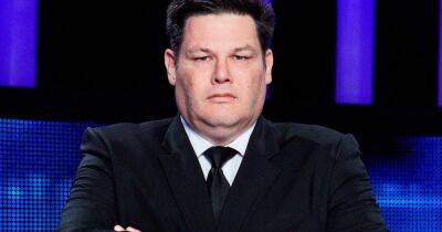 The Chase’s Mark Labbett looks unrecognisable in new snap after shedding ten stone - www.ok.co.uk