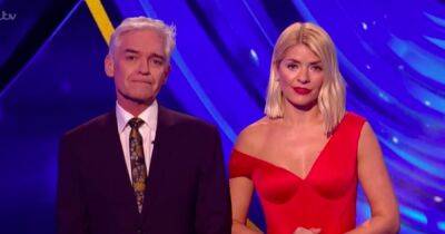 Holly Willoughby and Phillip Schofield's Dancing On Ice role 'in doubt' amid 'tension' - www.ok.co.uk