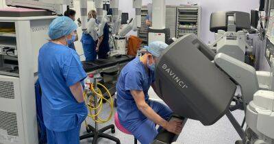 Surgery robot providing 'fewer complications' arrives at Crosshouse Hospital - www.dailyrecord.co.uk - Scotland