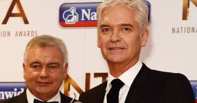 Eamonn Holmes brands Holly Willoughby and Phillip Schofield 'actors' in scathing comments - www.ok.co.uk - Ireland