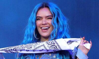 Karol G goes back to blue hair for ‘special’ Tiny Desk performance: WATCH - us.hola.com - Mexico