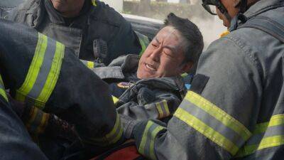 '9-1-1': Kenneth Choi on 'Action-Packed' Season 6 Finale, Promises Minimal Changes Amid ABC Move (Exclusive) - www.etonline.com